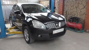 Странные щелчки в приводе при включении передач на Nissan Qashqai 2,0 4WD Ниссан Кашкай 2008