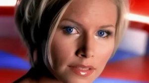 The Cardigans - Lovefool (1996)