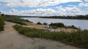С возвышения на реку Оку.