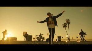 OneRepublic - I Ain’t Worried (From “Top Gun: Maverick”) [Official Music Video]