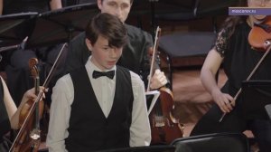 Габриэль Форе.  Две части из Реквиема, соч. 48: «Pie Jesu», «In Paradisum»