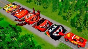 Мега-трансформация автомобилей Pixar: Молния Маккуин превращается в зомби-Маккуина! BeamNG.Drive