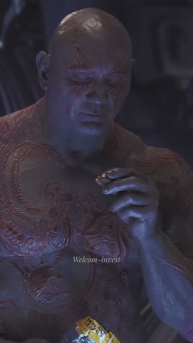Приколы Marvel 😂 по сути невидим #юмор #кино