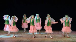 Татарская весна. Исполняет театр танца «Сапфир»