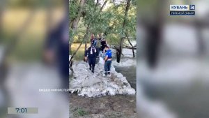 В Крымском районе завершили строительство временной дамбы на реке Кубани