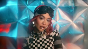 Gryffin – Last of Us (Ft. Rita Ora) [Official Video]