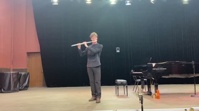 C.P.E.Bach. Hamburger Solo Flute Sonata a-moll. Даниил Росс - флейта. смотреть онлайн