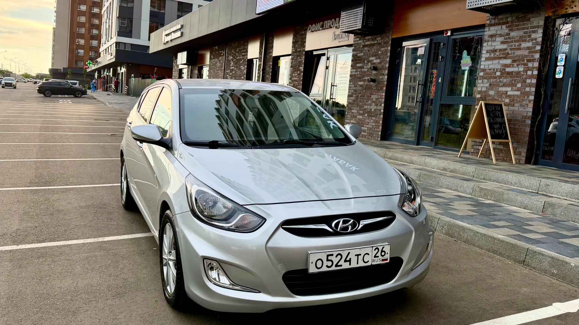Hyundai Solaris 2012 г В заводском исполнение
