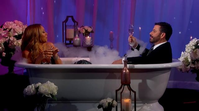 Jimmy Kimmel Interviews Mariah Carey in a Bathtub смотреть онлайн
