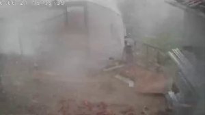 Мощный шквалистый ветерв районе города Нови-Сад (Сербия 21062026)
