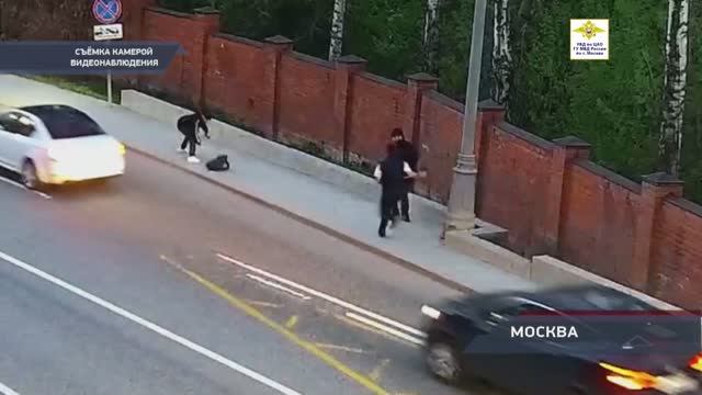 Оперативниками Пресненского района столицы задержан подозреваемый в мошенничестве при обмене валюты