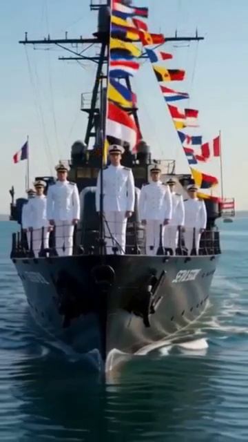 ⚓🔥 ЛИНЕЙНЫЙ КОРАБЛЬ «СЕВАСТОПОЛЬ» ОЖИВАЕТ: Легендарный дредноут сходит с почтовой марки!