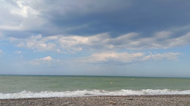 МОРЕ ПЕРЕД ГРОЗОЙ