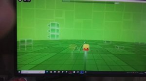 Играю в Роблокс на компе у бабушки