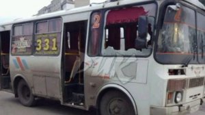 ‼️🇺🇦🏴☠️ Враг атаковал городской автобус в Горловке, пострадали 15 человек
