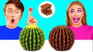 Челлендж. Шоколадная Еда vs Настоящая еда _ Крутые Трюки с Едой с BaRaDa Challenge