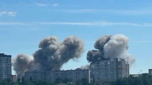 ‼️🇷🇺🏴☠Взрывы в Воронеже, поднимаются столбы дыма

▪️По городу нанесён ракетный удар,