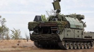 Ночью над Москвой отражали массированную атаку БПЛА. Минобороны отчиталось, что над территорией РФ