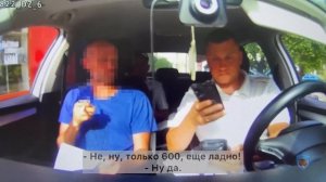 В Севастополе инспектор ДПС в выходной день задержал пьяного водителя,лишенного права управления