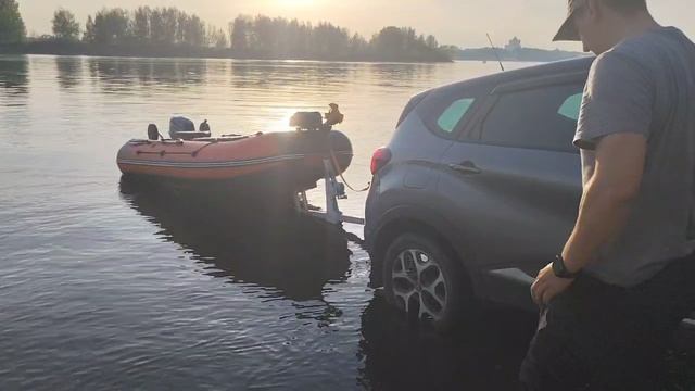 Первый спуск лодки с лодочным прицепом Койра