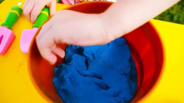 Magic Colored fruits and vegetables grow up by Like Nastya смотреть онлайн