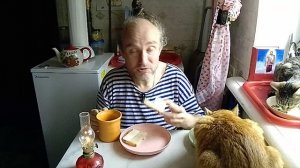 Завтрак с котями. День памяти и скорби. Распаковка. Мукбанг. Обжор. Еда на камеру. Диета. Шизофрения