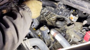 Замена свечей Nissan Serena 26 MR20DD без снятия жабо