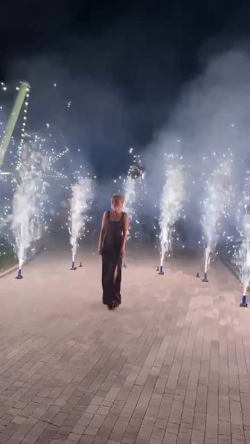 Холодные фонтаны на день рождения 12.06.26