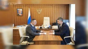 Глава Минстроя РФ Ирек Файзуллин провел рабочую встречу с  Магомедом Рамазановым