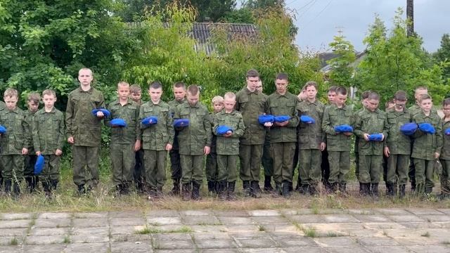 Воспитанники лагеря "Архистратиг" на митинге памяти 22 июня 2026 года, с. Сура