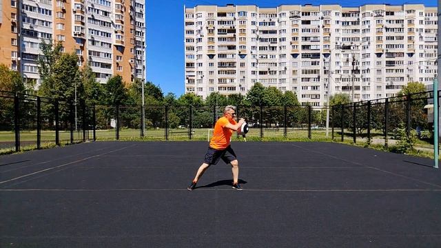 Упражнения с шаром Тайцзи