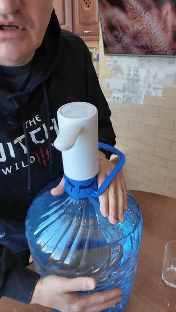Как набрать быстро воды. Помпа для воды, Обзор с WB. Электрическая помпа для бутыля 19 литров