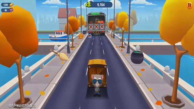 Talking Tom Gold Run Halloween update Street Jam event Officer Tom vs Roy Raccoon Gameplay [get.gt] смотреть онлайн