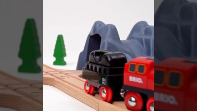 BRIO World - 36017 Steaming Train Set 1x1 смотреть онлайн