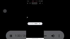 Веном скачет по дорожке и гитара на картошке