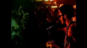 Lenny Kravitz - Fly Away (Official Music Video)