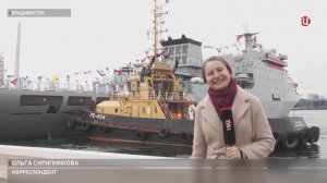 Во Владивостоке торжественно встретили два учебных корабля из Китая