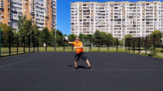 Упражнения с шаром Тайцзи (5)