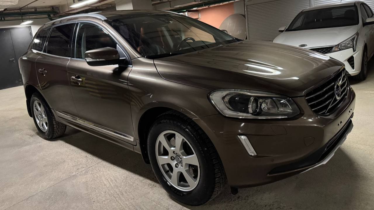 Volvo XC60; 2.4 АT; 2013; Коричневый смотреть онлайн