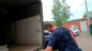на газеле по городу