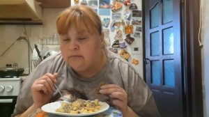 мукбанг ужин картошечка с  грибами