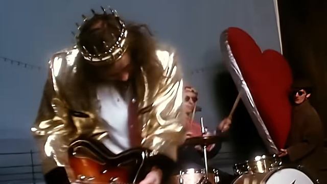The Cure - Friday I'm In Love смотреть онлайн