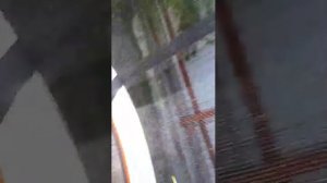 Я прыгаю на батуте