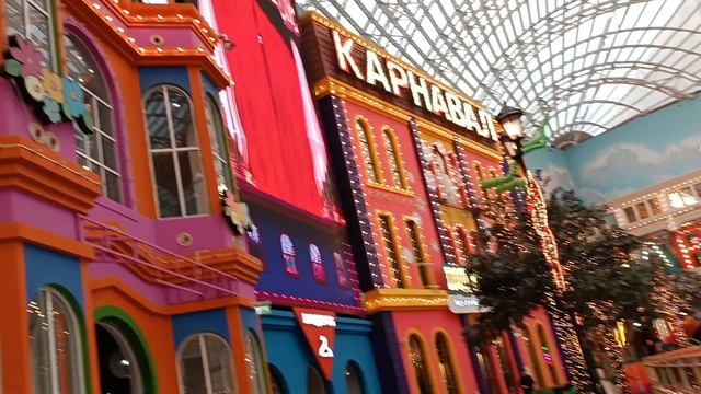 Центральная площадь Развлекательный парк Остров мечты, Москва (Dream Island Entertainment Park)