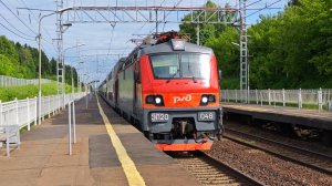 ЭП20-048 проезжает станцию Сенеж без остановки
