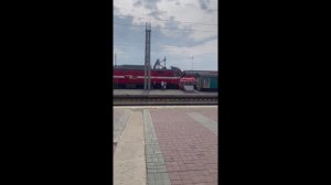 «Оригинальный красный!» ЭП2К-107 с поездом №67 Абакан-Москва