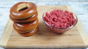 Готовлю гостям ВМЕСТО БЕЛЯШЕЙ! Все в восторге от этой ВКУСНОТЫ Съедаются МГНОВЕННО!