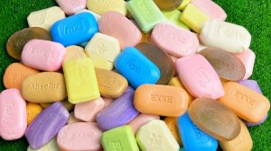 Удовольствие на несколько минут: 3 радужные ванночки с конфетами M&M's и волшебной слизью
