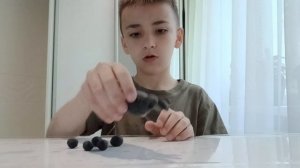 лепим паучка