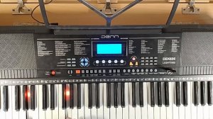 играю no se me Quita на синтезаторе!